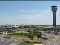 luton airport